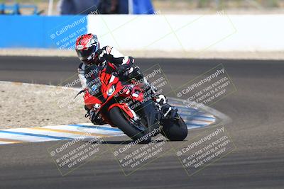 media/Sep-20-2025-TrackDaz (Sat) [[27f0cde673]]/B Group/1220pm (Turn 1)/
